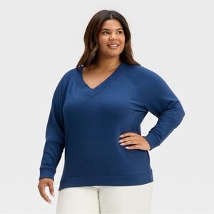 Universal Thread Deep Blue V-Neck Sweater